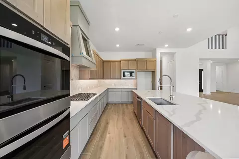 Kitchen - 15927 Iris Meadow Dr, Conroe, TX 77302 photo 5 of 8