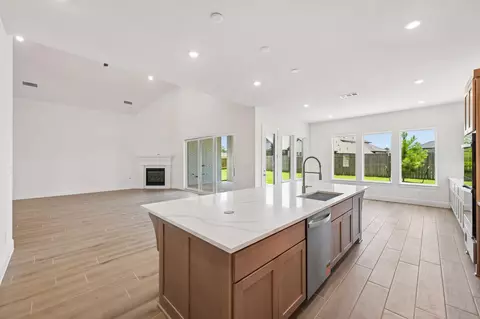 Other - 15927 Iris Meadow Dr, Conroe, TX 77302 photo 6 of 12
