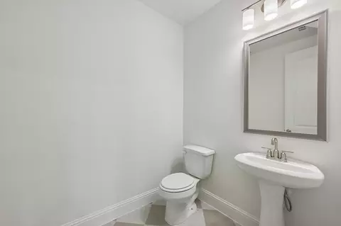 Bath - 15927 Iris Meadow Dr, Conroe, TX 77302 photo 7 of 11