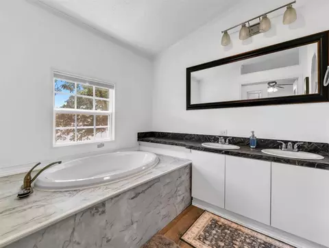 Bath - 336 River Oaks Dr, Trinity, TX 75862 photo 1 of 3