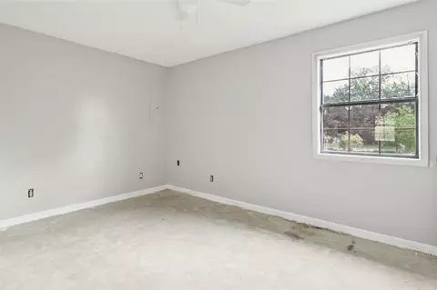 Bedroom - 488 Peach Island Rd, Trinity, TX 75862 photo 5 of 6