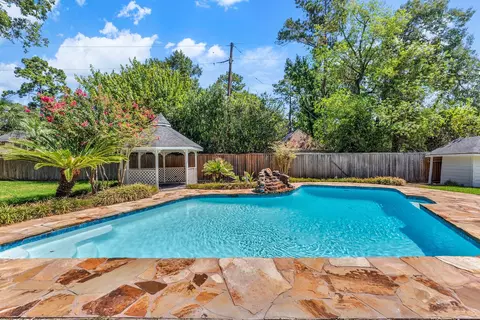 Exterior - 16014 Champion Dr, Spring, TX 77379 photo 7 of 13