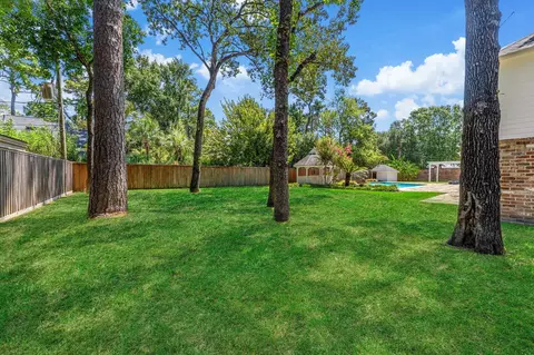 Exterior - 16014 Champion Dr, Spring, TX 77379 photo 9 of 13