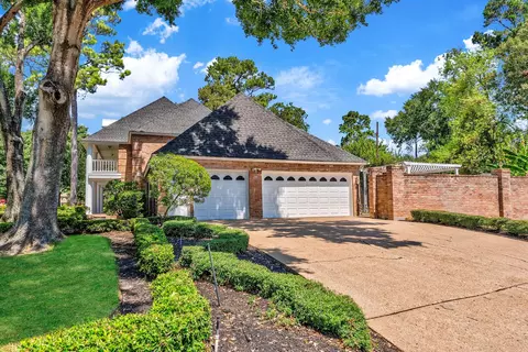 Exterior - 16014 Champion Dr, Spring, TX 77379 photo 13 of 13