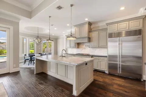 Kitchen - 6806 E Warwick Lake Ln, Spring, TX 77389 photo 1 of 5