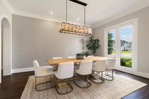Dining - 6806 E Warwick Lake Ln, Spring, TX 77389 photo 1 of 2