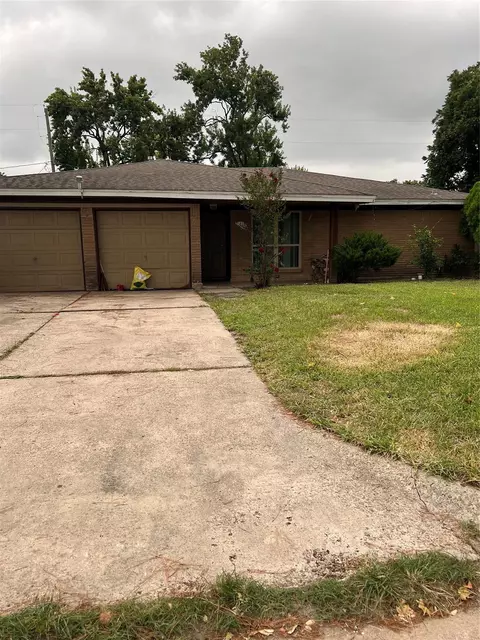 143 Mill Stream Ln, Houston, TX 77060