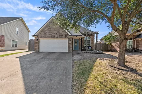 6805 Appomattox Dr, College Station, TX 77845