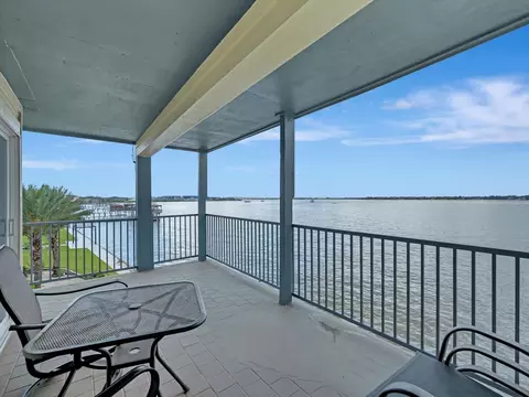 4001 Nasa Pkwy #201, Seabrook, TX 77586