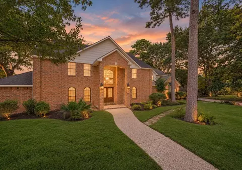 14503 Sandy Creek Dr, Houston, TX 77070