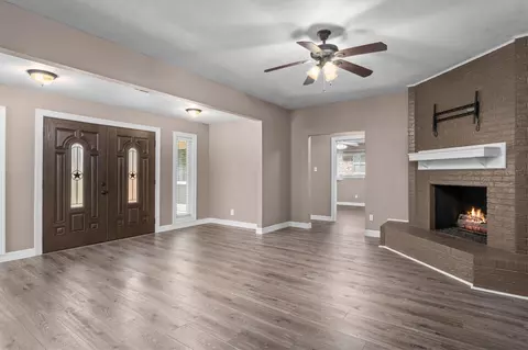 Living - 635 Ringwood St, Spring, TX 77373 photo 7 of 7