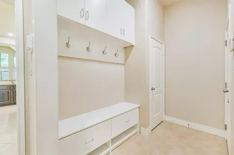 Entry Way - 1735 Wickham Reach Dr, Spring, TX 77386 photo 6 of 6
