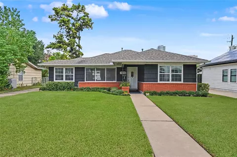 4102 Portsmouth Ave, Houston, TX 77027