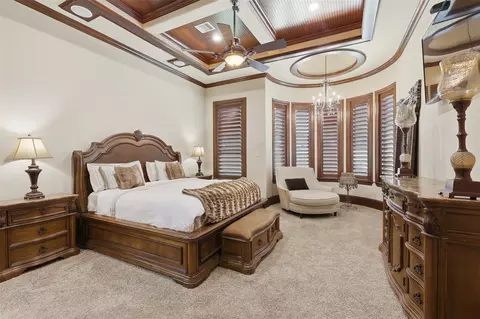 Bedroom - 14 Post Shadow Estate Ct, Spring, TX 77389 photo 6 of 7