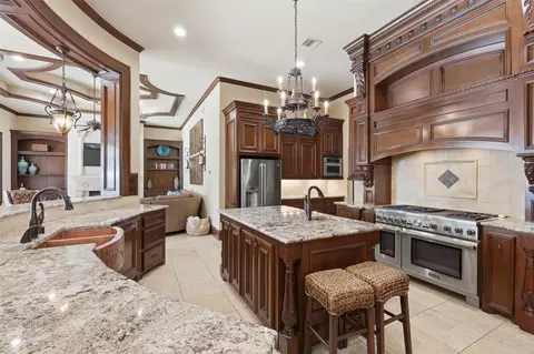 Kitchen - 14 Post Shadow Estate Ct, Spring, TX 77389 photo 7 of 7