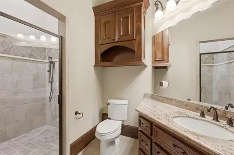 Bath - 14 Post Shadow Estate Ct, Spring, TX 77389 photo 1 of 8