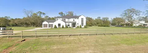30911 Lower Oxbow Trce, Fulshear, TX 77441