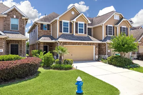 8433 Sunset Loch Dr, Spring, TX 77379