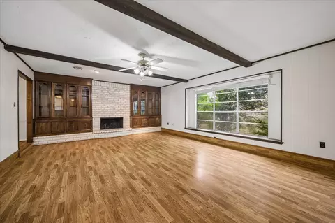 Living - 17803 Loring Ln, Spring, TX 77388 photo 1 of 9