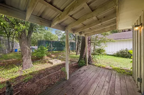 Exterior - 17803 Loring Ln, Spring, TX 77388 photo 4 of 7