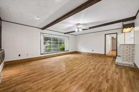 Living - 17803 Loring Ln, Spring, TX 77388 photo 2 of 9