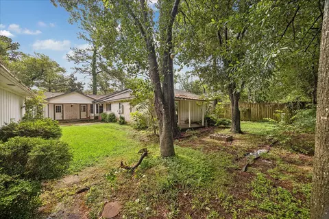 Exterior - 17803 Loring Ln, Spring, TX 77388 photo 2 of 7
