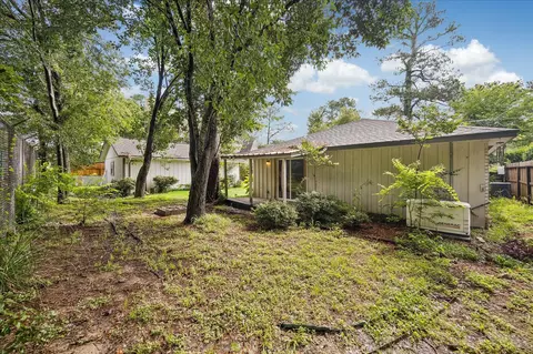 Exterior - 17803 Loring Ln, Spring, TX 77388 photo 5 of 7