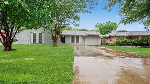 11231 Tamworth Dr, Houston, TX 77016