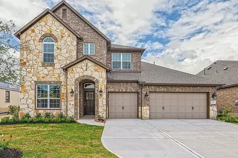 3742 Pinebrook Hollow Ln, Spring, TX 77386