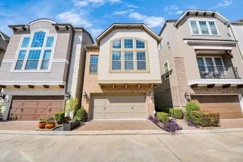 8306 Ginger Oak St, Houston, TX 77055
