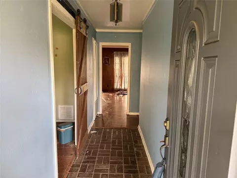 Entry Way - 7622 County Line Rd, Willis, TX 77378 photo 3 of 4