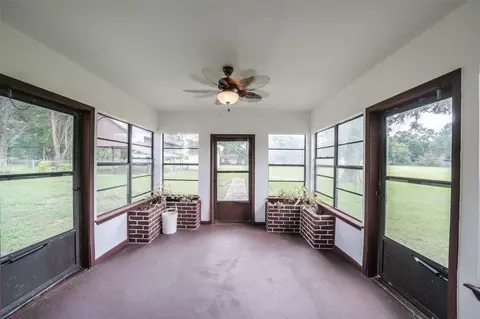 Exterior - 7622 County Line Rd, Willis, TX 77378 photo 3 of 10