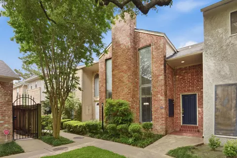 727 Bunker Hill Rd #34, Houston, TX 77024