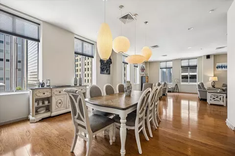914 Main St #801, Houston, TX 77002