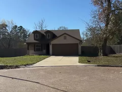 102 Pebble Springs Ln, Cleveland, TX 77327