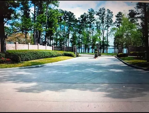 3 Oak Bend Cir, Conroe, TX 77304 photo 1