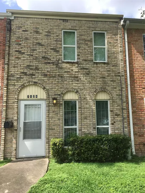 7124 S Gessner Rd, Houston, TX 77036