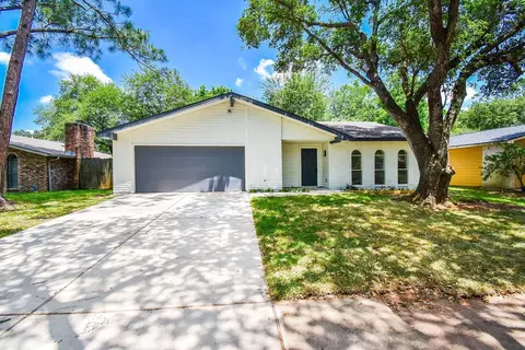 2110 Quail Valley East Dr, Missouri City, TX 77459