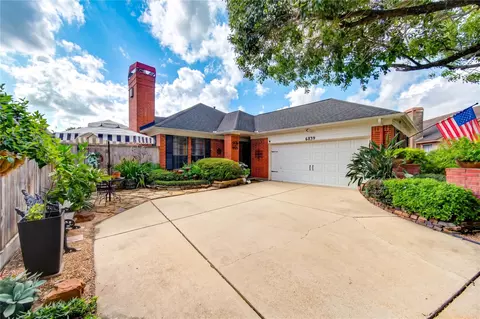 6839 Hertford Park Dr, Houston, TX 77084