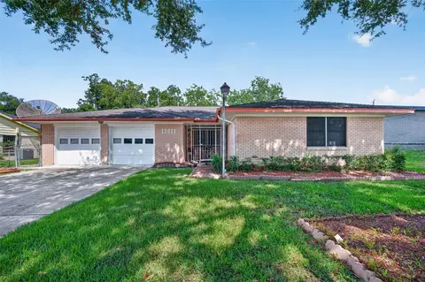 12511 Rubin St, Houston, TX 77047
