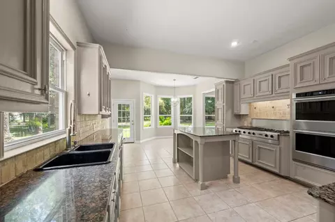 Kitchen - 24310 Lenze Rd, Spring, TX 77389 photo 1 of 4