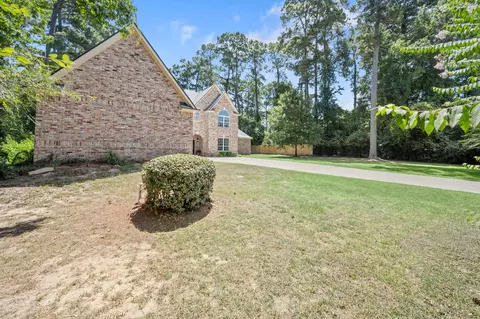 Exterior - 24310 Lenze Rd, Spring, TX 77389 photo 3 of 8