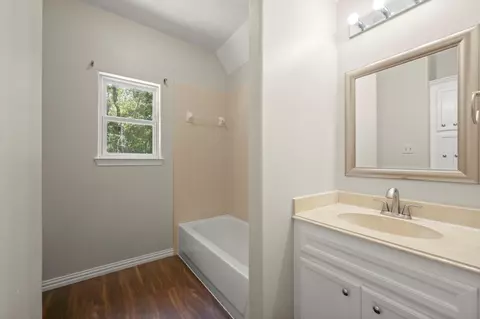 Bath - 24310 Lenze Rd, Spring, TX 77389 photo 7 of 7