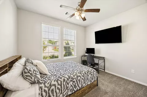 Bedroom - 4911 Creekside Haven Trl, Spring, TX 77389 photo 3 of 4