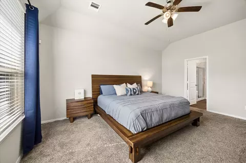 Bedroom - 4911 Creekside Haven Trl, Spring, TX 77389 photo 2 of 4