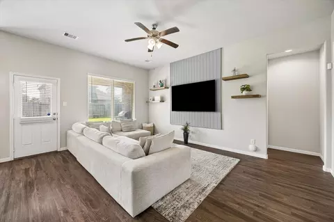 Living - 4911 Creekside Haven Trl, Spring, TX 77389 photo 1 of 2