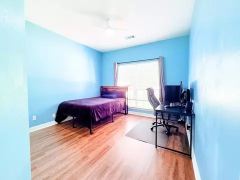 Bedroom - 540 Springwood Dr, Conroe, TX 77385 photo 3 of 3