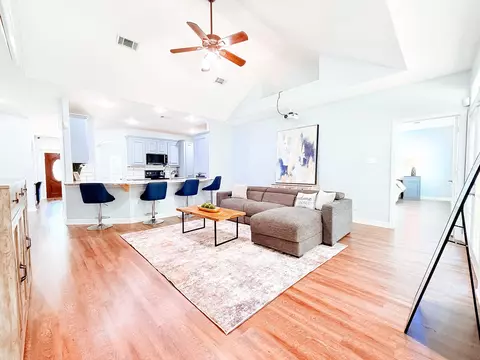 Living - 540 Springwood Dr, Conroe, TX 77385 photo 1 of 2