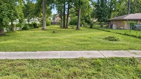 9314 Wiloak St, Houston, TX 77028