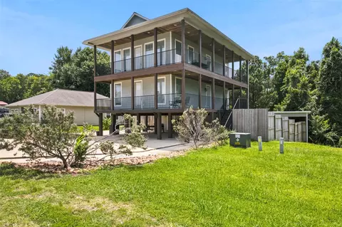 Exterior - 201 W Coco Loop, Point Blank, TX 77364 photo 5 of 9